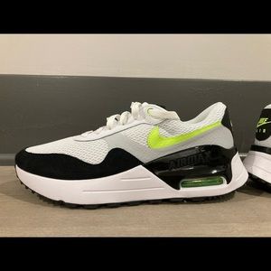 Nike Air Max System Mens Size 10 New